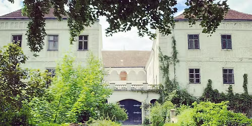 Schlossf\u00fchrung - historischer Einblick