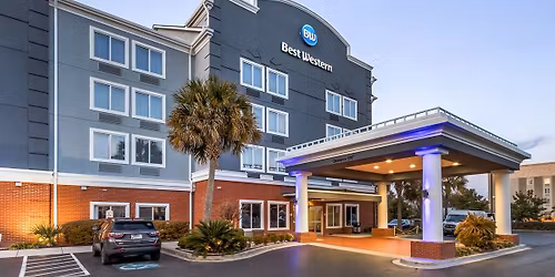 Parking The Armed with Prostitute