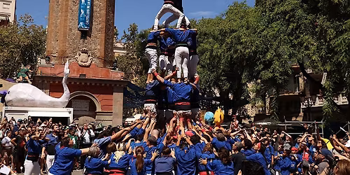 Discover Gr\u00e0cia + Human Towers Experience