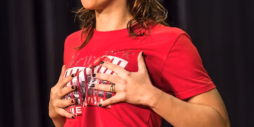 Ma solitude (is not killing me) \/ Les 1\u00e8re ! \/ Th\u00e9\u00e2tre du Pav\u00e9