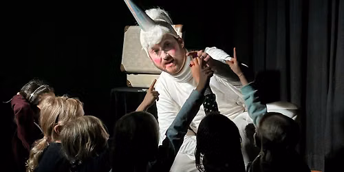 Kulturvolk Live | Kindertheater: Wie Einh\u00f6rner das Zaubern lernen