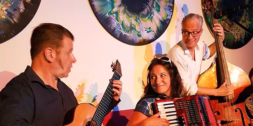 BalkaNova - Balkanfolk & World Jazz von "July Morning" bis Weihnachten