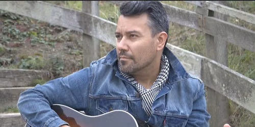 Sunday Sounds: Andru Gomez