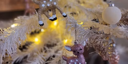 Simply Primitive's Christmas Open Christmas Open House