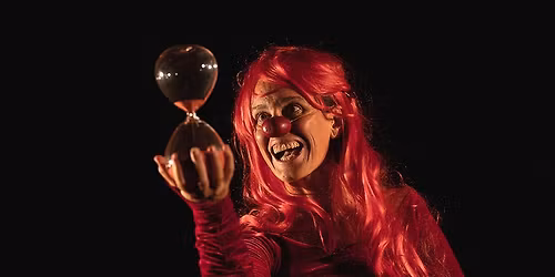 ROUGE, FARCE MENSTRUELLE \/ SANDRINE PETIT