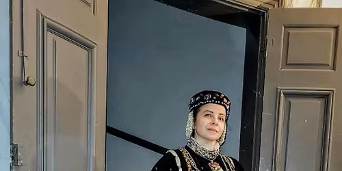 Historisk middag med f\u00f6rest\u00e4llning och dans