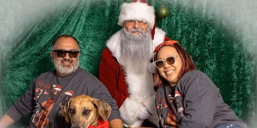 Beachfront Mutts Holiday Photo \u201cPup Photo Shoot\u201d