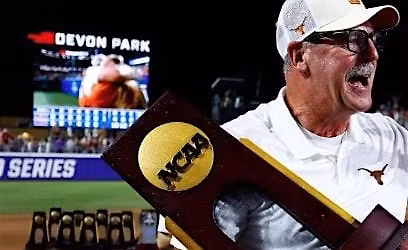 USA Softball of Central California Welcomes Mike White University Texas