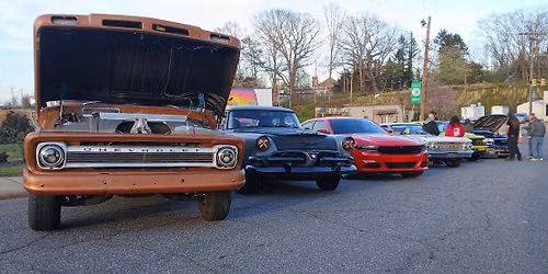 Fender Plaza Trunk n Treat