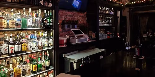 \ud83c\udf84\u2728 Home for the Holidays & Lighted Parade at Cade\u2019s Corner Pub! \ud83c\udf7b