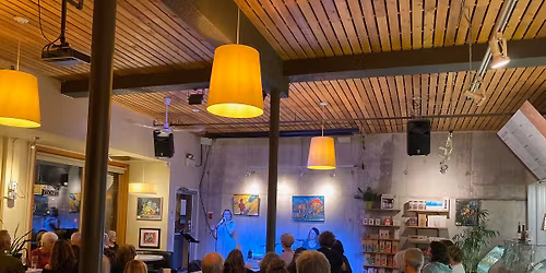 Caf\u00e9 des Voix: November FEELINGS