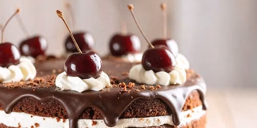 Hands On Cake Decorating Class with Chef Nicole Pirlot