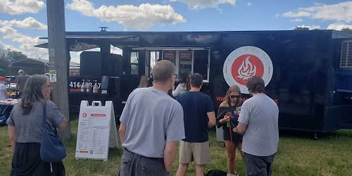 Mukwonago Farmers Market 