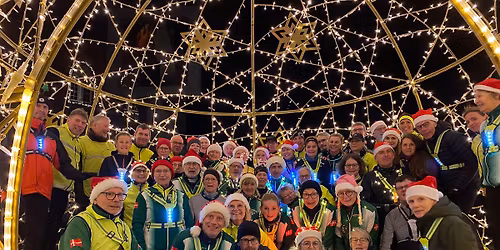 Juletr\u00e6sl\u00f8b\/powerwalk med efterf\u00f8lgende hygge og pakkespil.