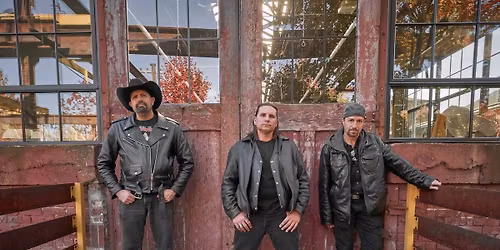 Three Points of Madness at Tavern on the Hill