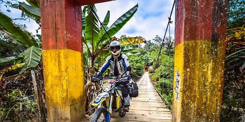 Motorcycle Adventure Tour: Cloudforest, Coast & Craters