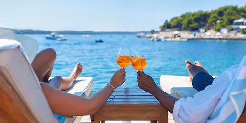 Complimentary Wine Sampling @ Longworth Hall | Toast to Summer