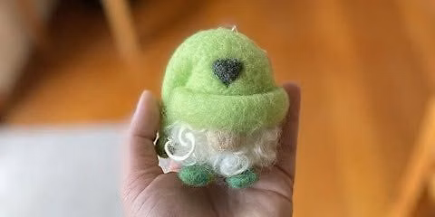 Needle Felting Xmas Mini  Gnome (make 2)
