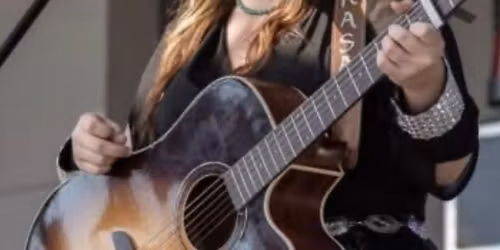 Matrasa Lynn @ Cracklin Jacks