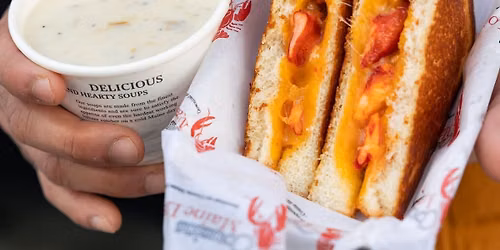\ud83e\udd9e Cousins Maine Lobster at Bay Ridge \ud83d\udd25