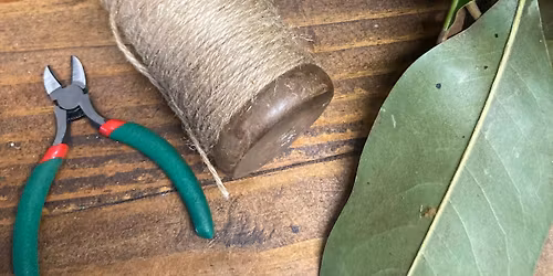 Wreath Making Workshop @ Ceramic Chaos