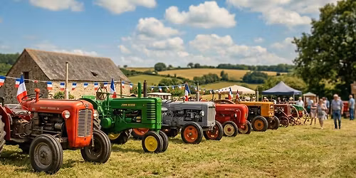 Exposition de vieux tracteurs