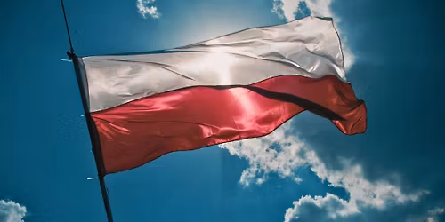 Spektakl "Niepodleg\u0142a"