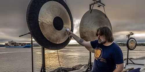 Bain sonore de Gong chez Boutique \u00c9sot\u00e9rique Blanc'ART