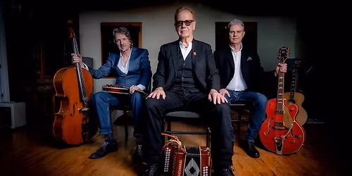 Oysterband\u2019s John Jones, Ray Cooper (Chopper) og Al Scott.