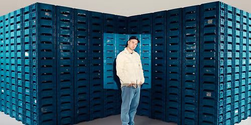 Brihang - Cut op de set