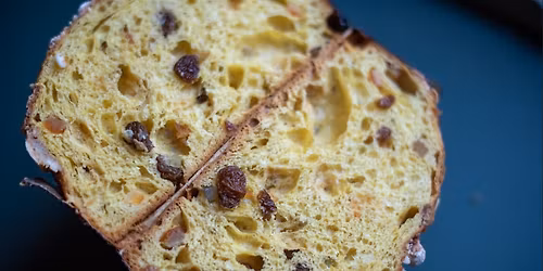 Thursday 27.11 Panettone & Bubbles: let's make a toast!