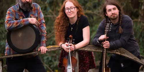 Live at Capitol Hall : Jenny and the Weazels