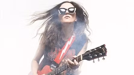 Laura Cox - Troubled Tour 2026