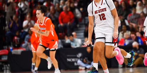 North Carolina State Wolfpack Women's Volleyball vs. Syracuse Orange