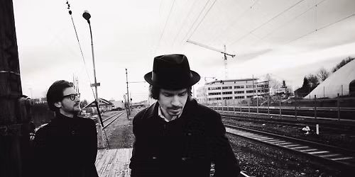 Mayflower Madame + No Love Lost I GREND