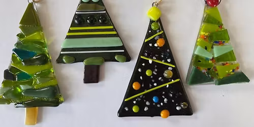 Festive Fused Glass Decorations Workshop with Caron