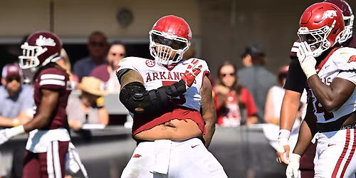 Parking Mississippi State Bulldogs at Arkansas Razorbacks Football