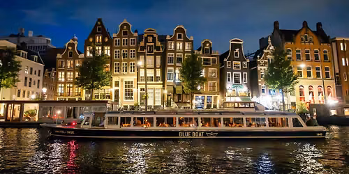 Heated Canal Cruise w\/Drinks - Daily