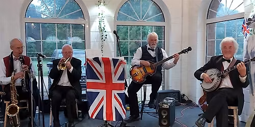 Jazz in the Courtyard: Open-Air Summer Evening - with The Stamford Stompers