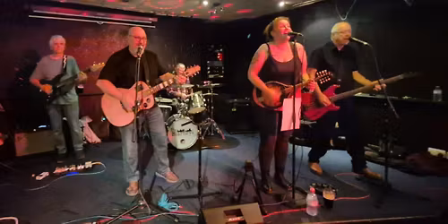 Leigh Con\u2019 Club Open Mic Xmas Special With The Blarneys 