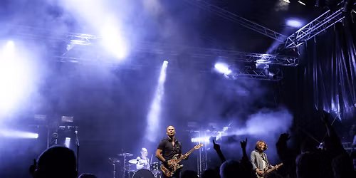 Waterline \u2013 Dizzy Mizz Lizzy Jam