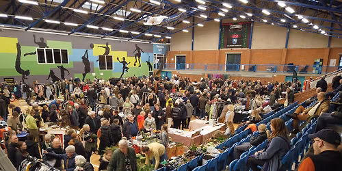 Loppe marked Holstebro Idr\u00e6tscenter Vest