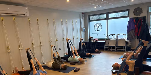 Iyengar yoga - Beginner level class