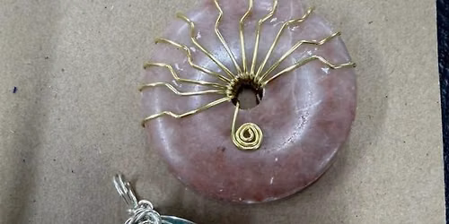 Wire wrap jewelry making with Annita