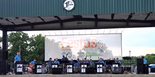 Swingin' Under the Stars