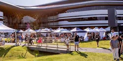 Christmas Makers Market 