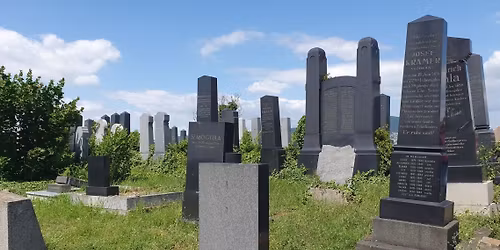 Stopy nitrianskych \u017didov s Petrom Michal\u00edkom