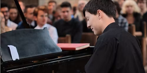 Lunchtime Recital - Adam Parrish, piano