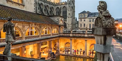 Tour of Bath with visit to Roman Baths