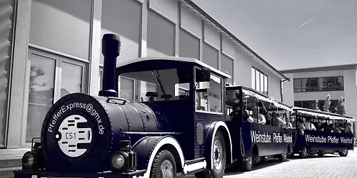 Gl\u00fchweinfahrt mit dem Schoppenb\u00e4hnel zum Vorweihnachtlichen Erlebnistag in Klingenm\u00fcnster